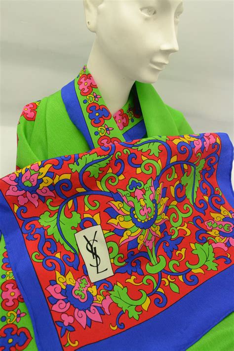 foulard yves saint laurent|Yves Saint Laurent Women's scarves .